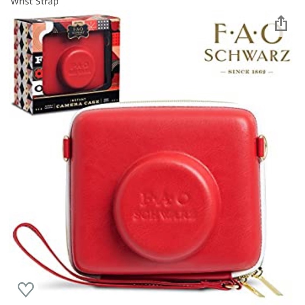 🆕FAO Schwartz instant camera case